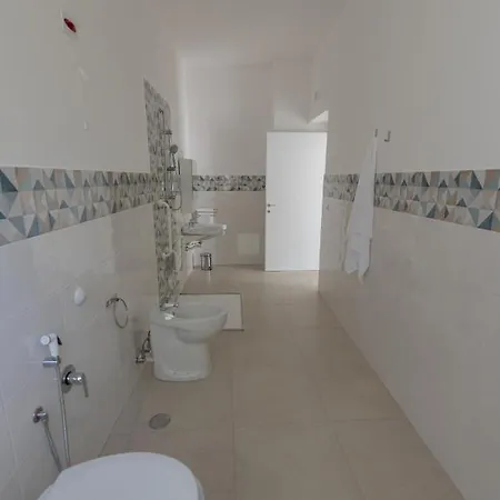 بيت ضيافة Maria Cristina D'amico *
